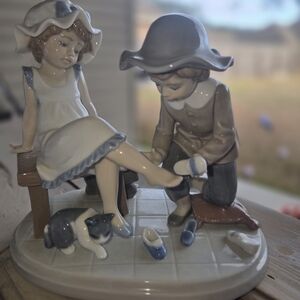 Lladro Figurine "TRY THIS ONE"